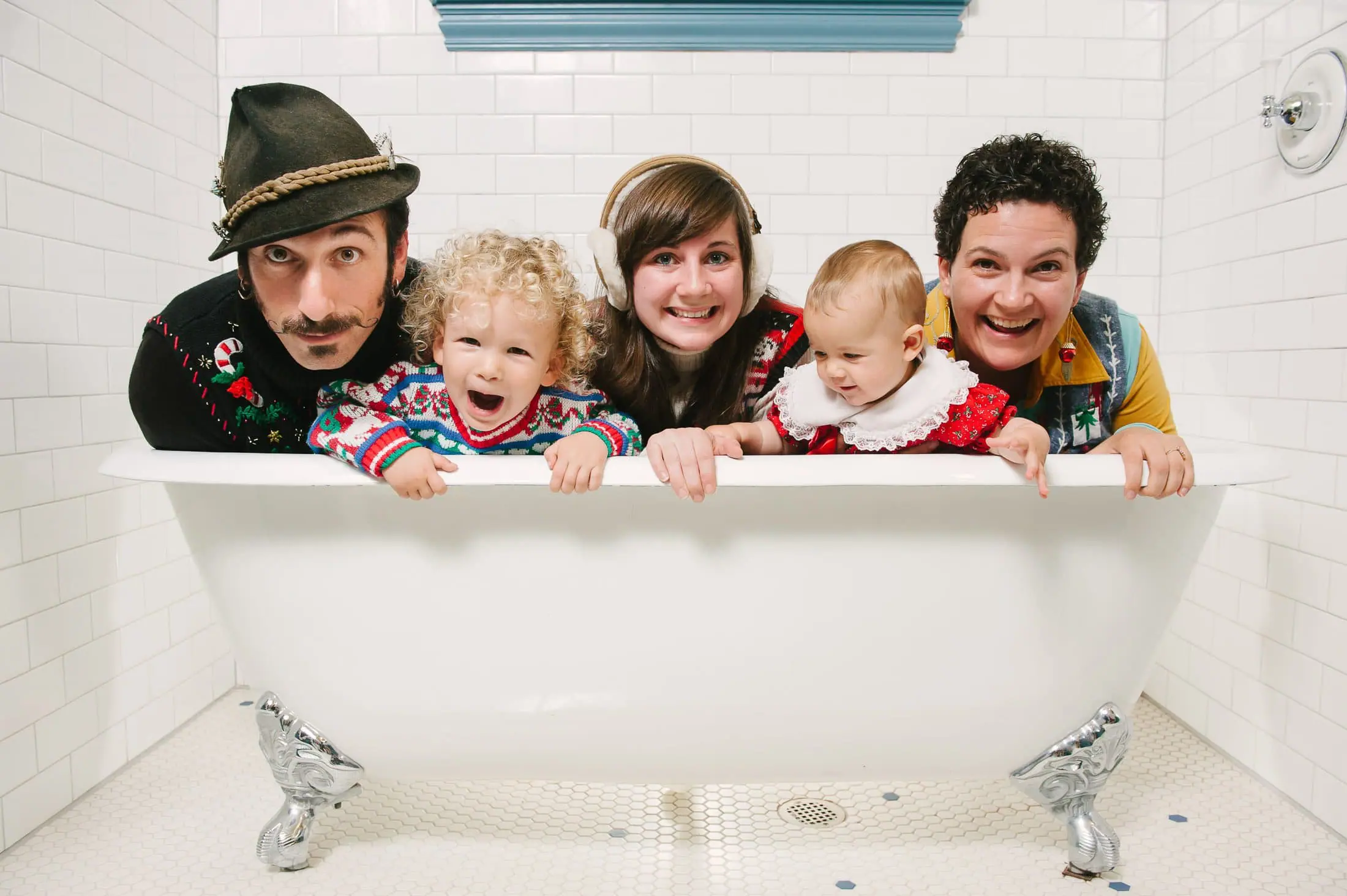 Oakland Photographer and Family in Bathtub for Holiday Card