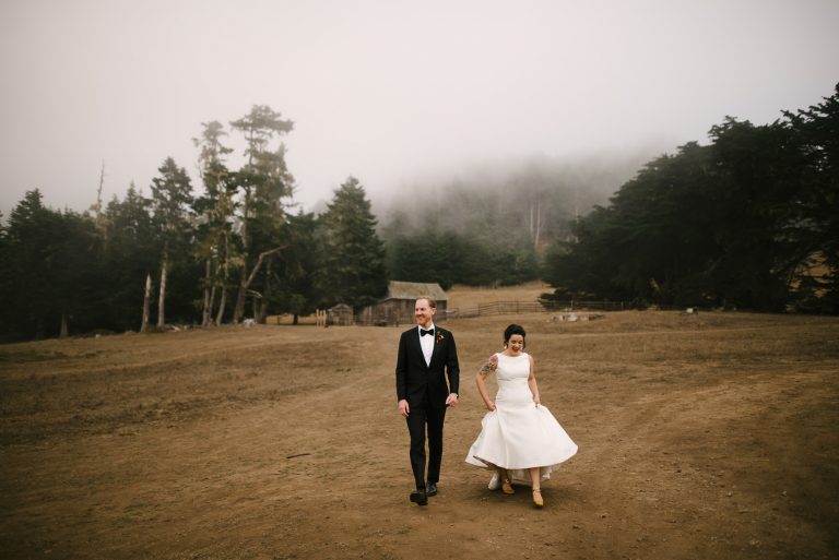 A Styish Victorian Gardens Wedding at Mallo Pass Farms